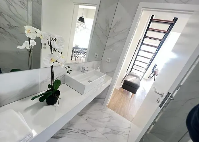 Daire Heart Of The 1 !