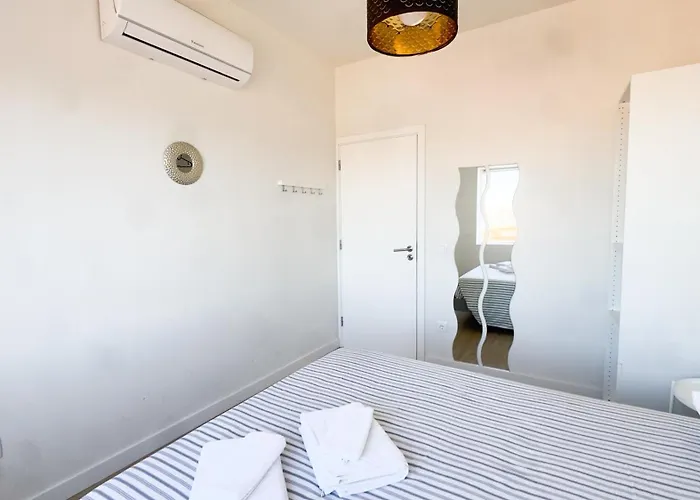 Heart Of The 1 ! Lägenhet Vila Nova de Gaia